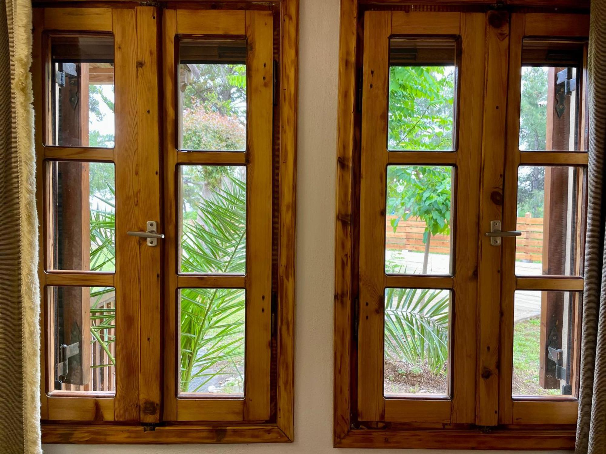 Reef Chalet Afytos